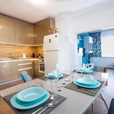 Cozy 2br By The Sea Garden * ヴァルナ