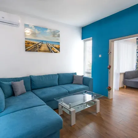 Cozy 2br By The Sea Garden アパート *