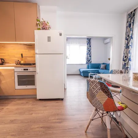アパート Cozy 2br By The Sea Garden